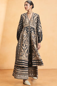 Into The Wilderness Kurta Set - Black