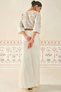 Mesnata Embroidered Skirt Set