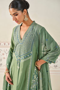 Anedya Silk Suit Set