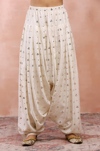 Off White Kurta With Salwaar And Dupatta