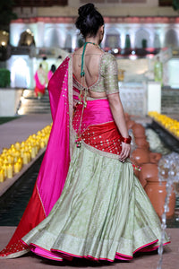 Jarokha Lehenga Set