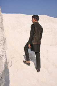 Black Gold Cut Work Bundi Set