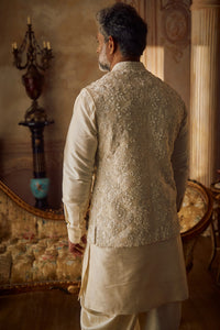 Champagne Three-Dimensional Bundi Set