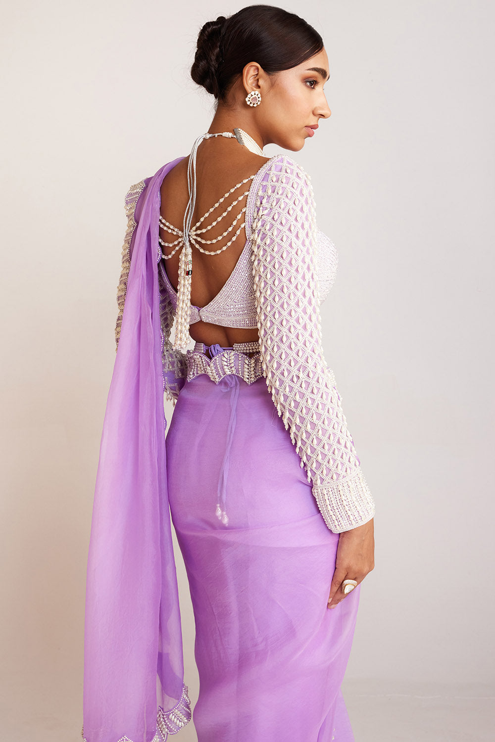 Lavender Saree with a pearl embellished waist belt #saree