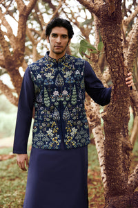 Paarth Pichhwai Bandi