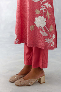 Rose Pink Embroidered Chanderi Kurta Set