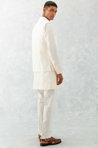 Ivory Kurta With Embroidered Bundi Set