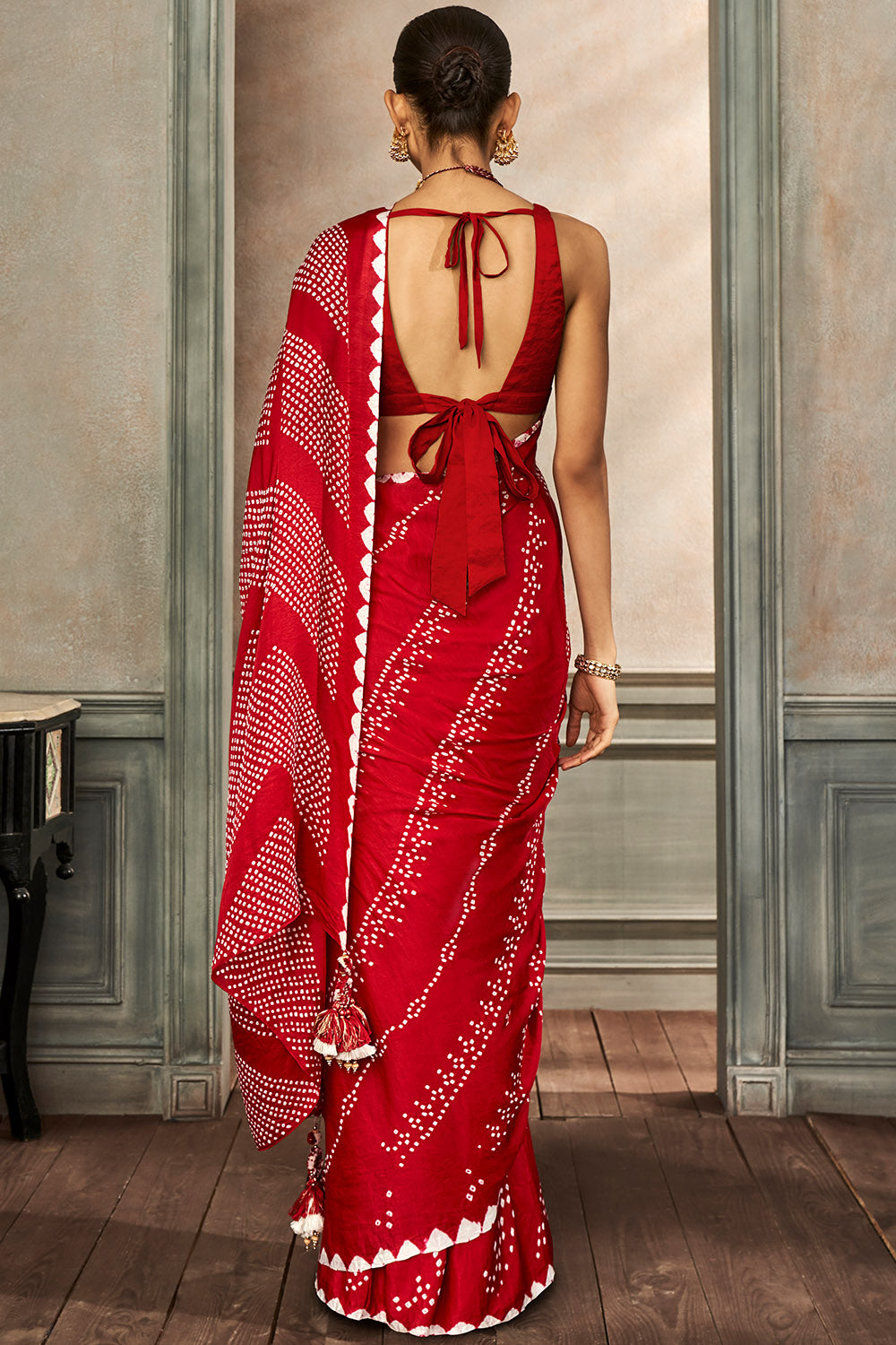 Deetya Bandhani Saree - Red