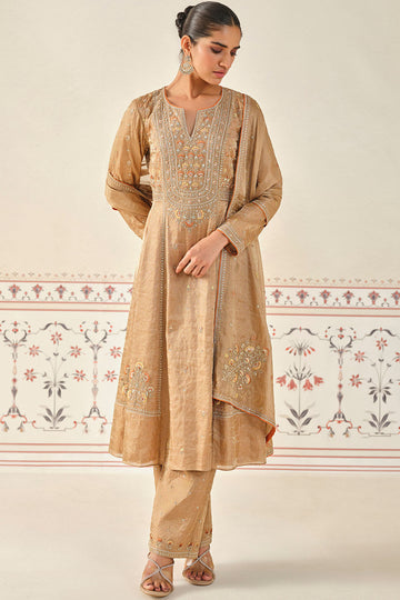 Yashna Embroidered Suit Set