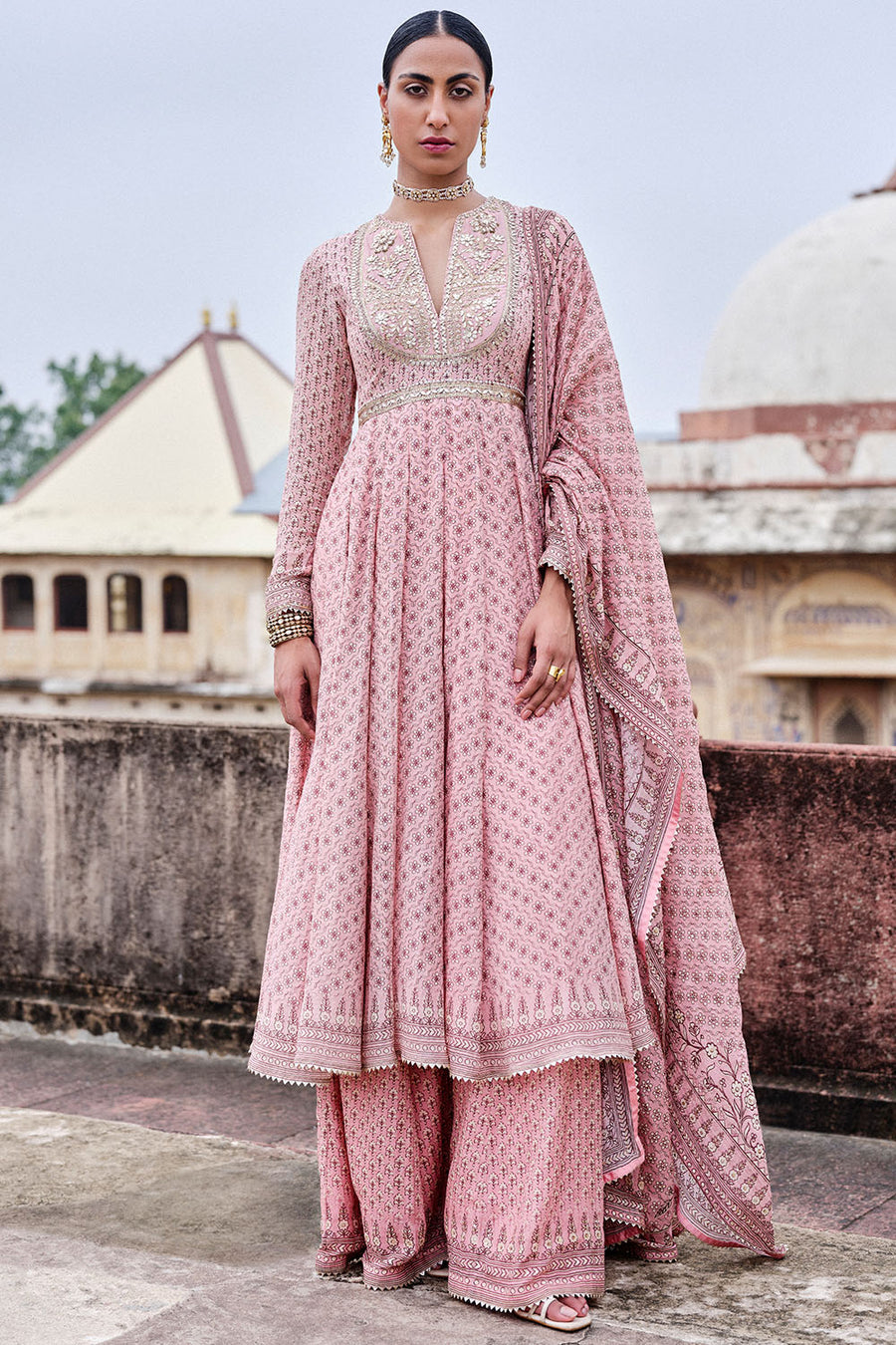 Alara Gota Patti Mul Anarkali Set