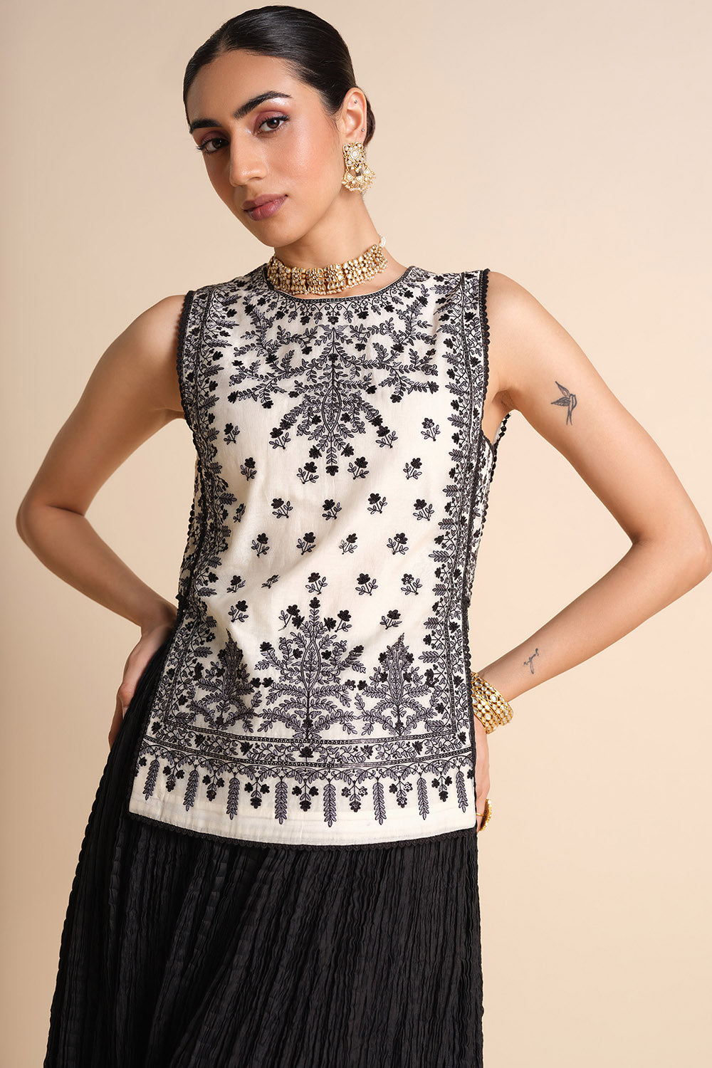 Sawsan Embroidered Skirt Set