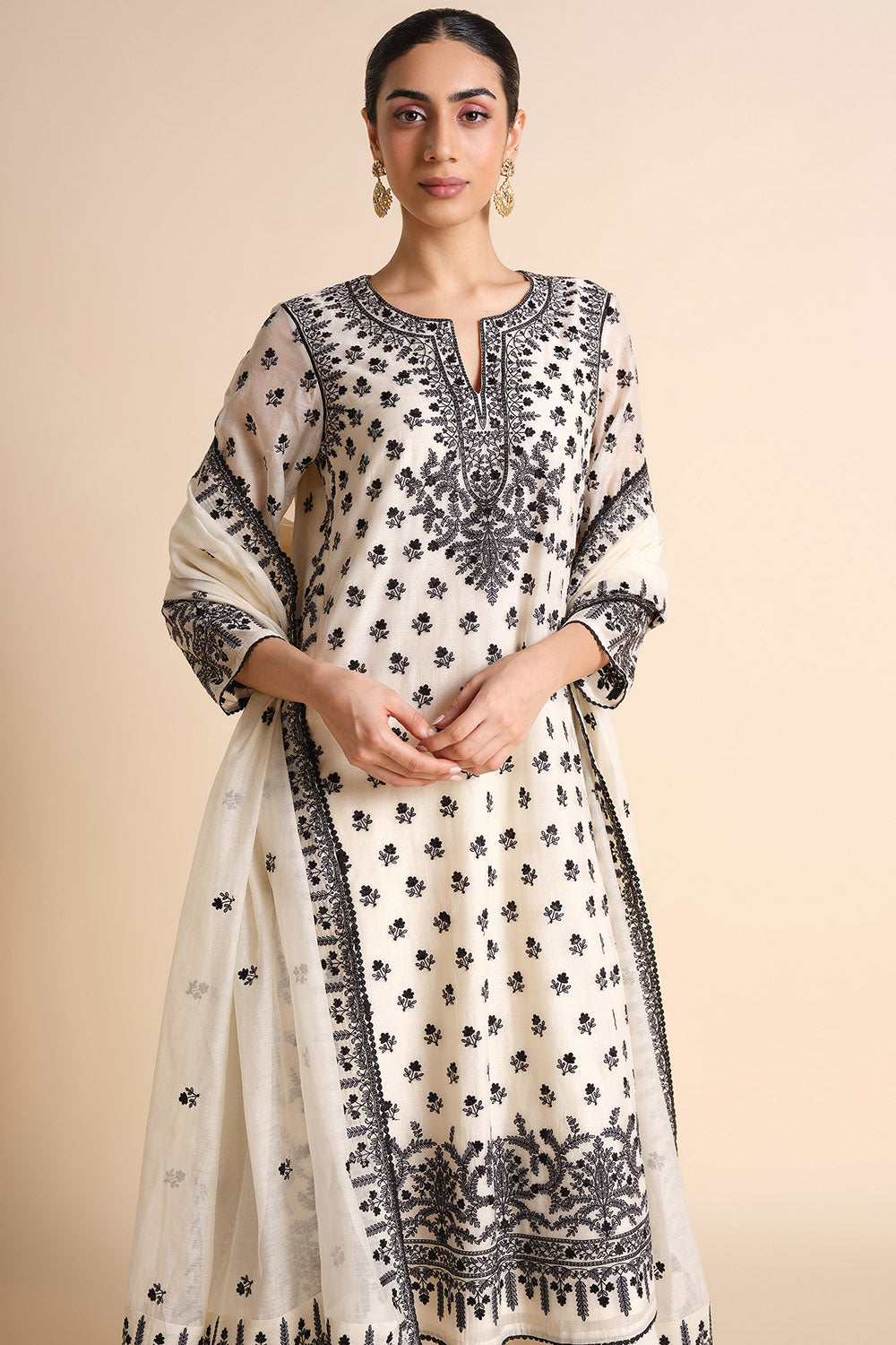 Sawsan Embroidered Mul Suit Set