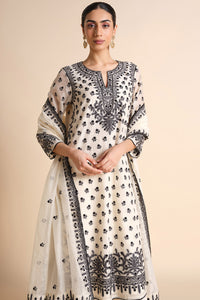 Sawsan Embroidered Mul Suit Set