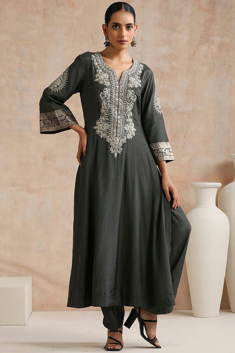 Dhriti Kurta Set Sage Green