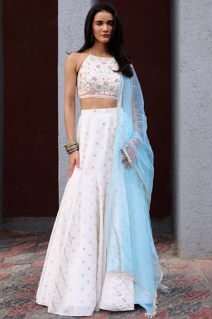 Anaisa Lehenga