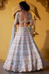 Ismat Lehenga