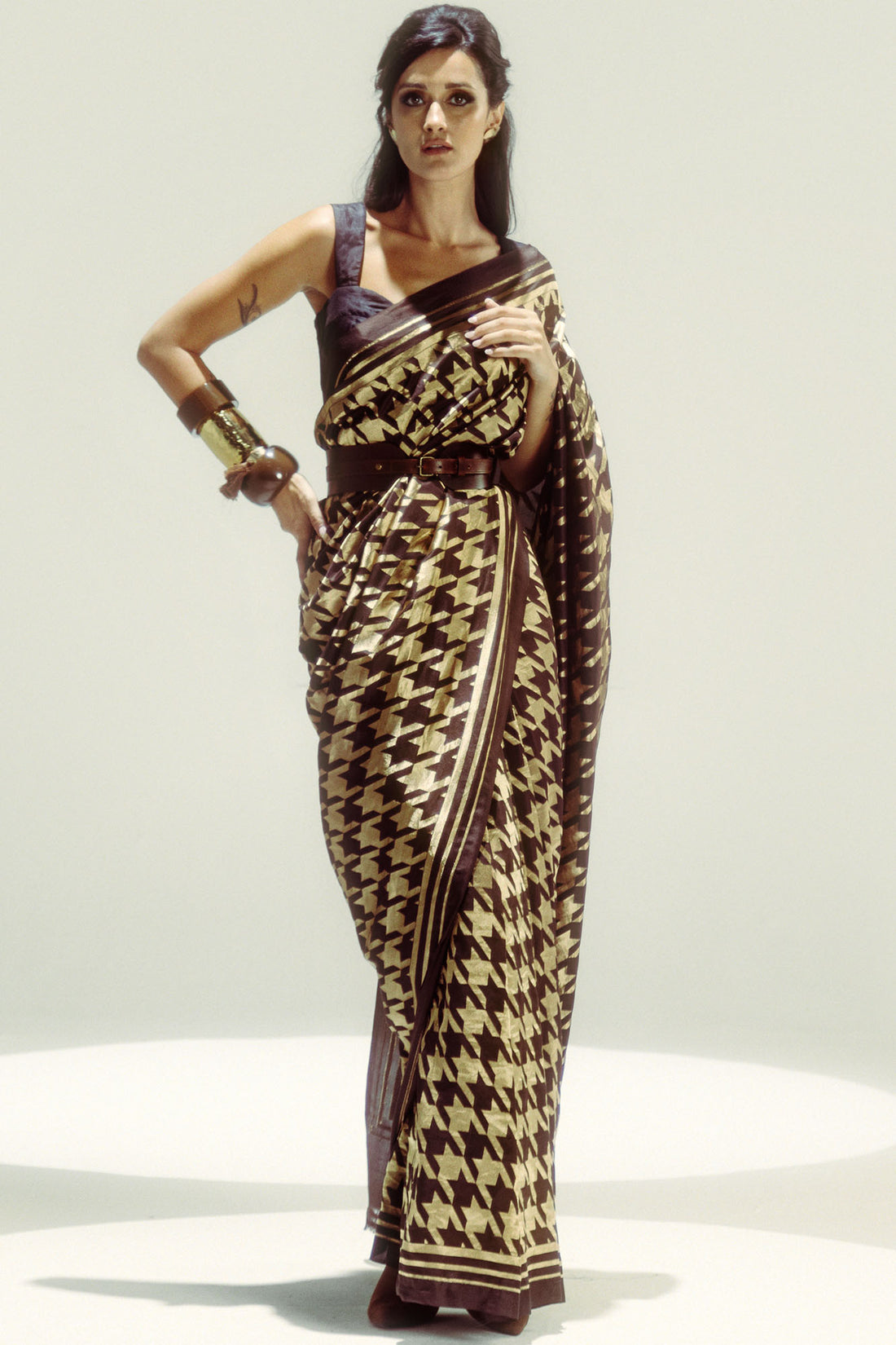 Open Border Espresso Houndstooth Saree