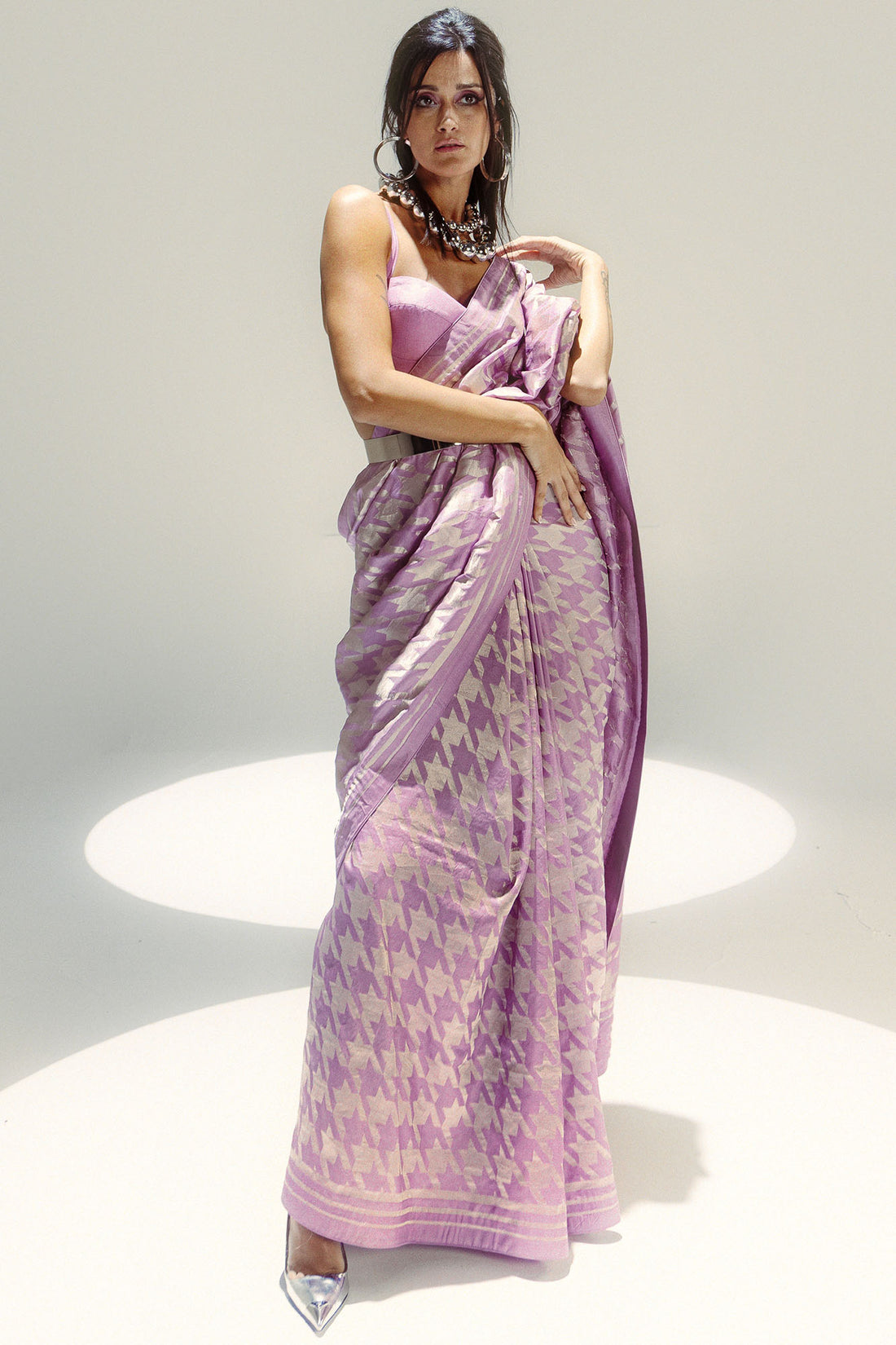 Open Border Lilac Houndstooth Saree