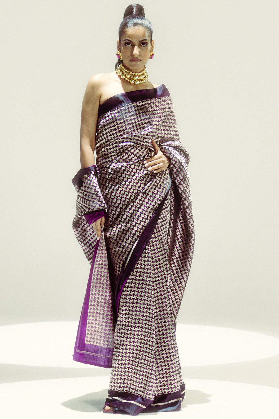 Plum Small Houndstooth Zari Saree