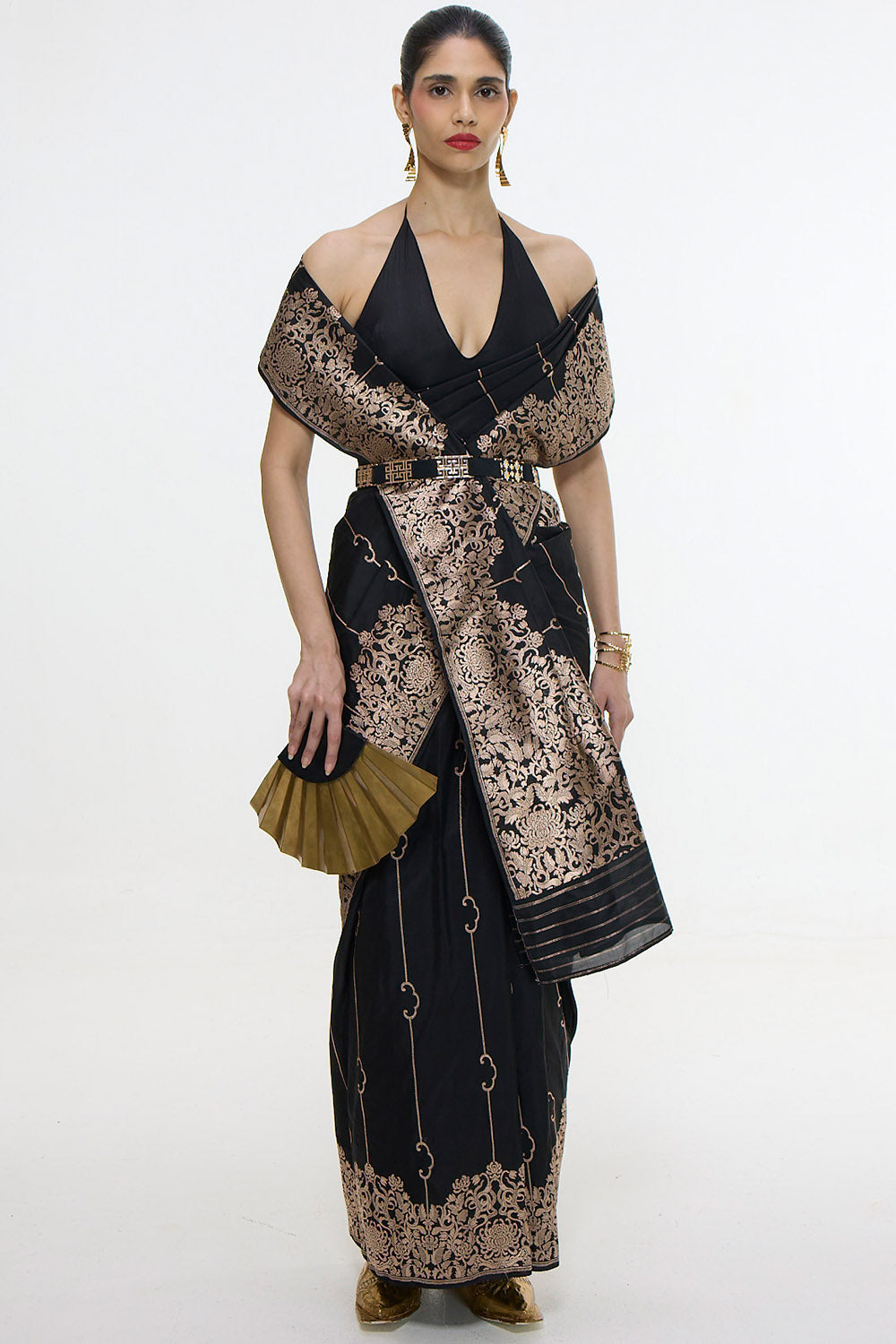 Handwoven Black Mashroo Silk Saree