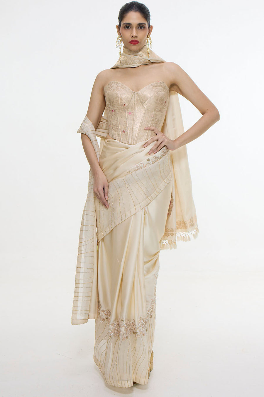 Handwoven Ecru Mashroo Silk Saree