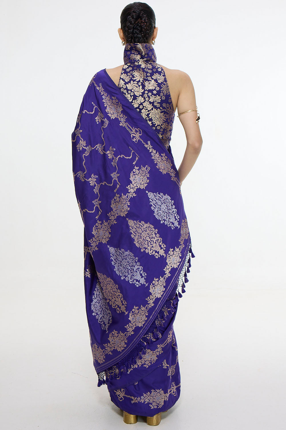 Handwoven Indigo Blue Mashroo Silk Saree
