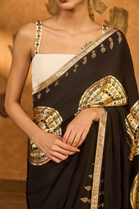 Black / White Moon Fish Saree