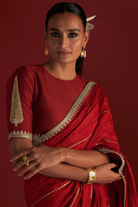 Red Crushed Honeycomb Saree