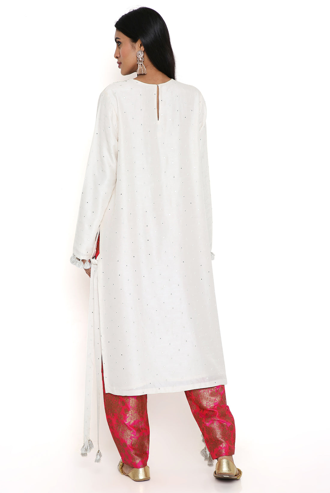 Off-White High Low Kurta With Pink Pant