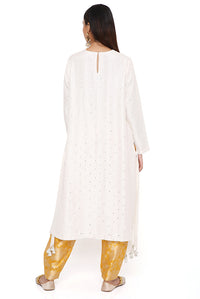 ChaanTara Brocade Kurta Set