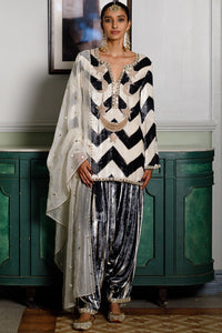 Asfi Black & White Embroidered Kurta Set