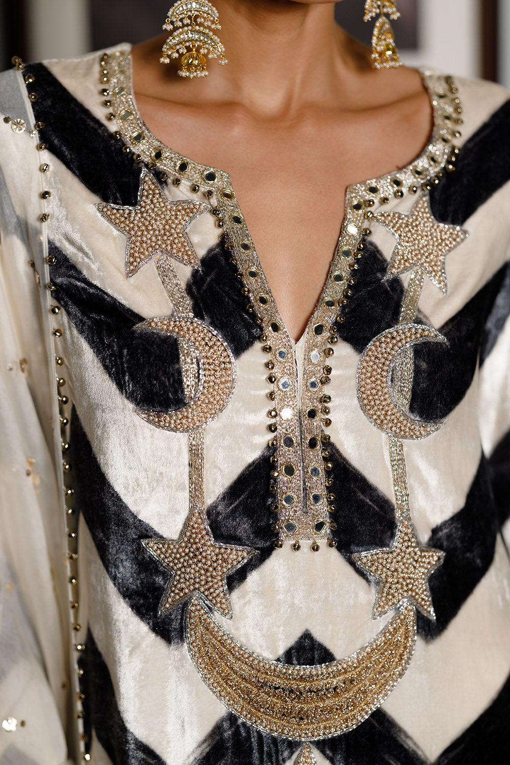 Asfi Black & White Embroidered Kurta Set