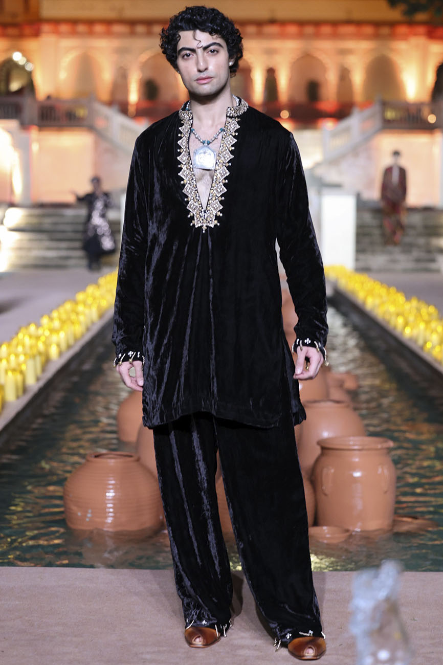 Black Classic Kurta Set