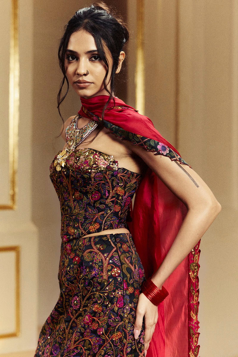 Amer Corset Skirt Set