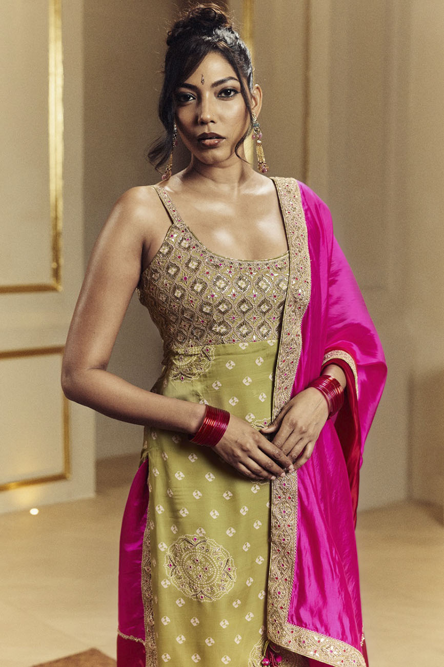 The Noorani Kurti Set