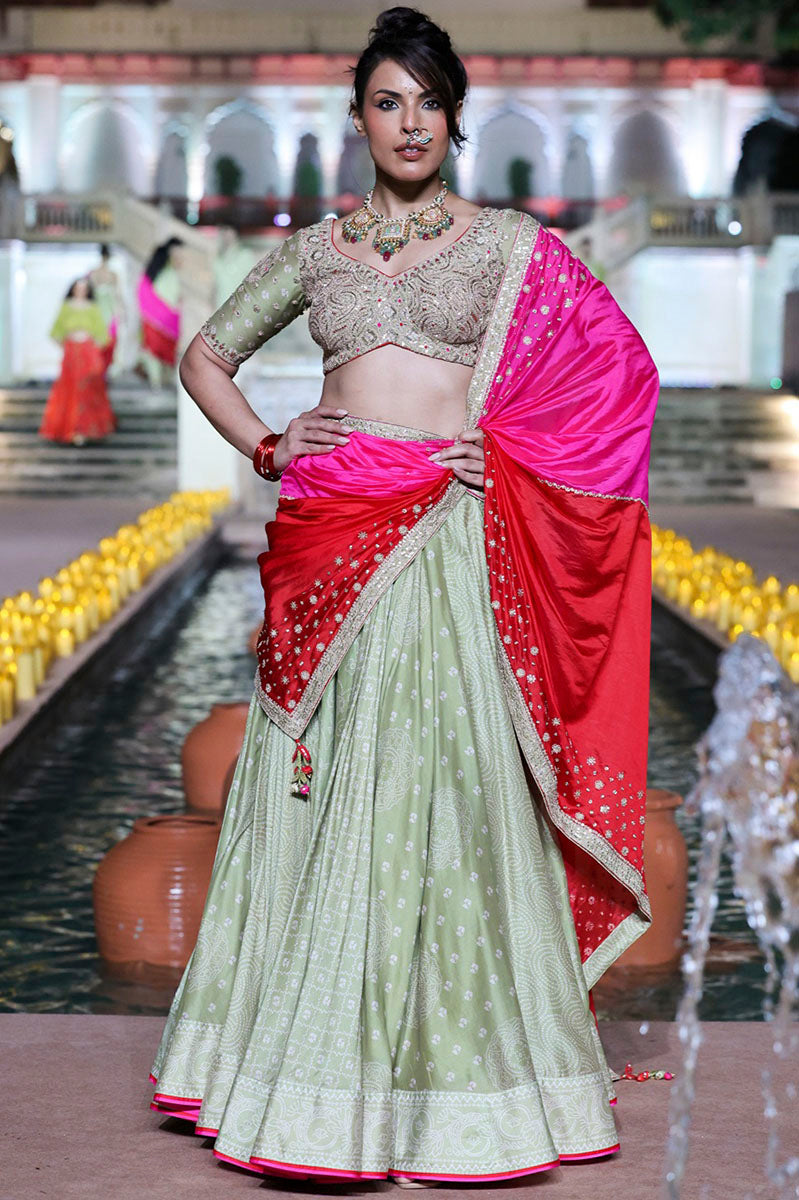 Jarokha Lehenga Set