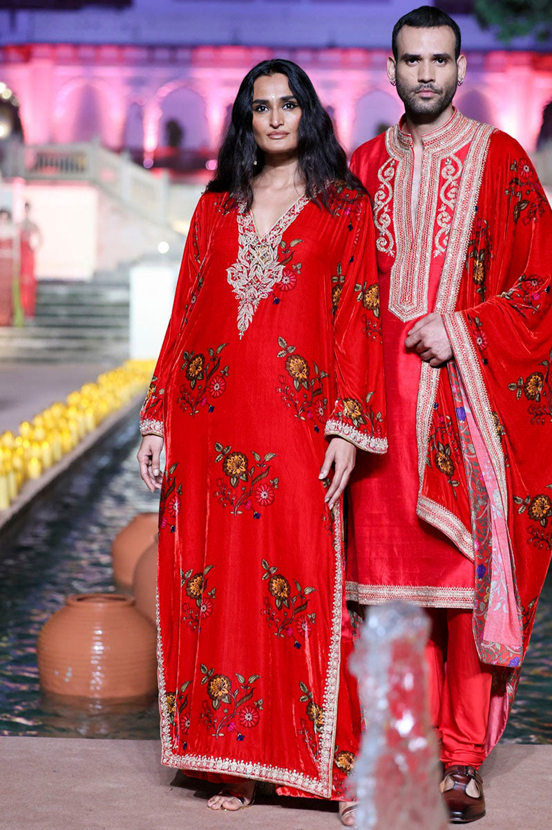 Surkh Laal Vevet Kaftaan Set