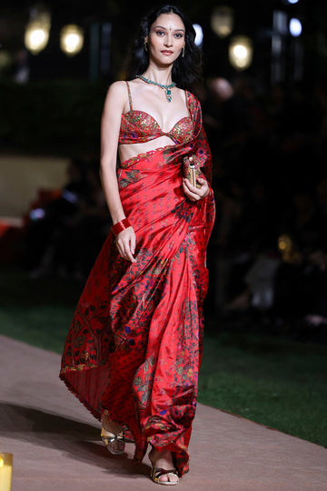 Surkh Laal Saree Set