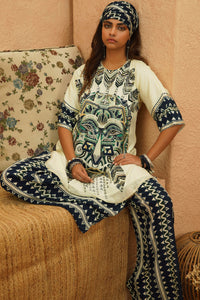 Amira Embellished Kurta With Pant