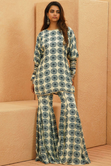 Eliana Kurta and Sharara