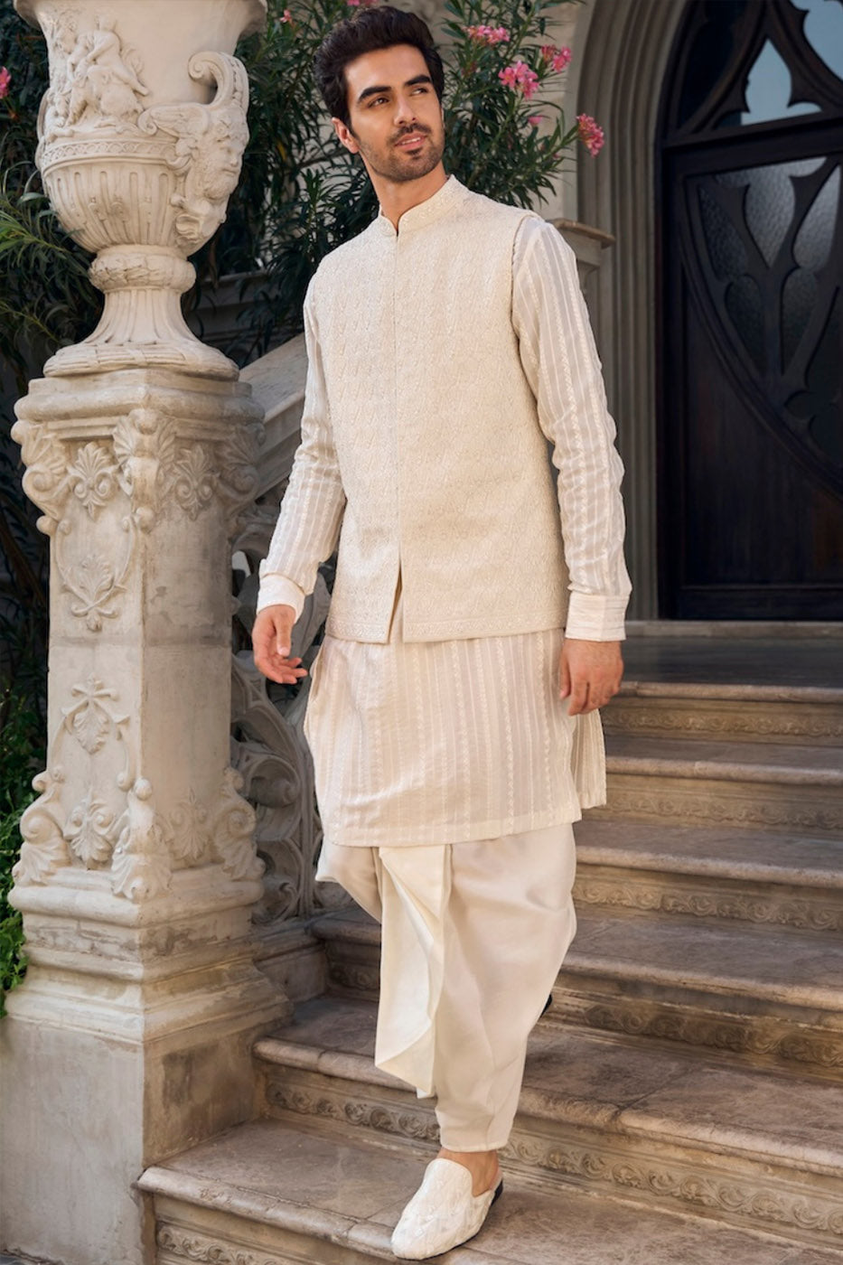 Ivory Thread Work Bundi Set