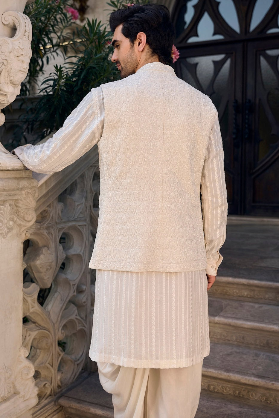 Ivory Thread Work Bundi Set