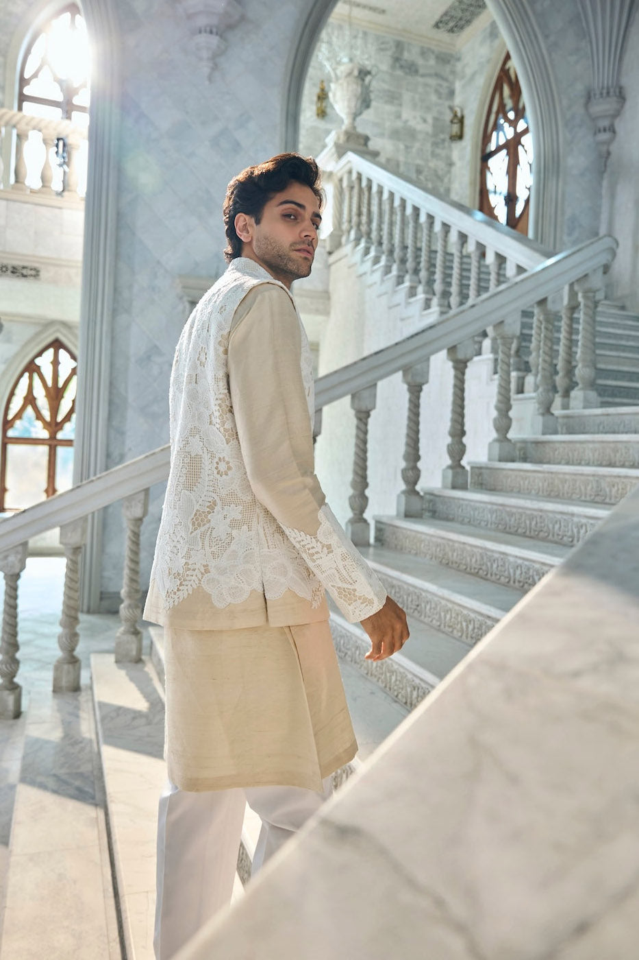 Nude Cut Work Bundi Set