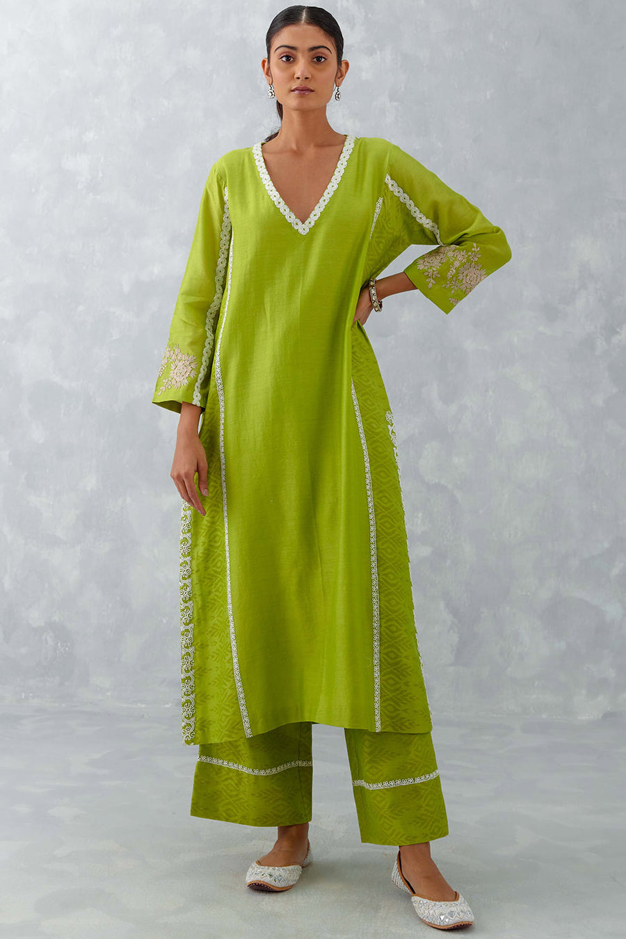 Green Embroidered Chanderi Kurta Set