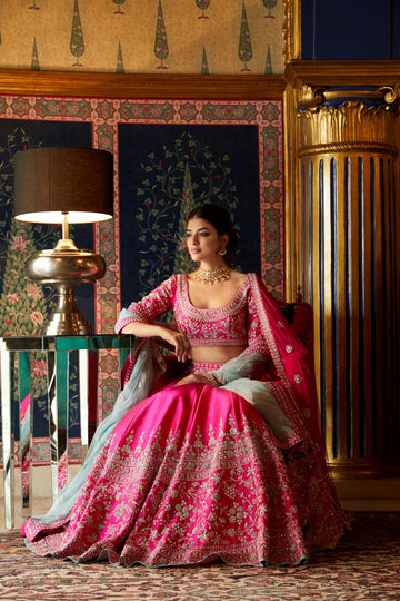 Saloni Lehenga